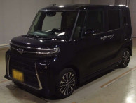 2023 Daihatsu Tanto Custom