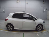 2010 Toyota Auris