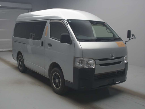 2015 Toyota Hiace Van KDH201K[2]