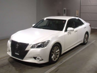 2014 Toyota Crown