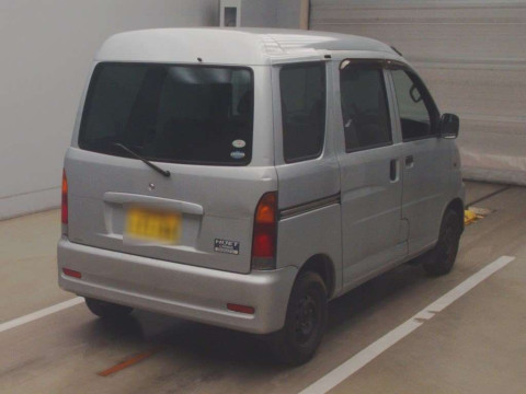 2004 Daihatsu Hijet Cargo S200V[1]