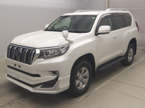 2017 Toyota Land Cruiser Prado GDJ150W[0]