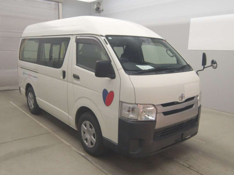 2016 Toyota Hiace Van KDH201K[1]