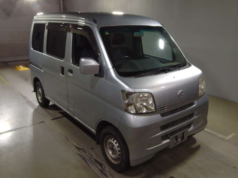 2013 Daihatsu Hijet Cargo S321V[2]