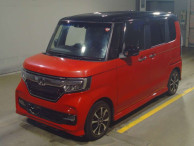 2018 Honda N-BOX CUSTOM