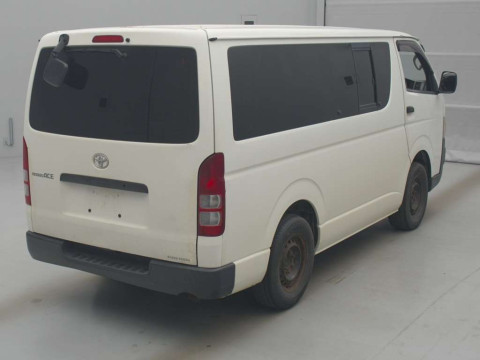 2009 Toyota Regiusace Van KDH206V[1]