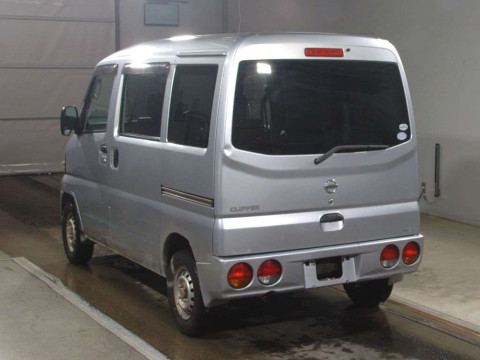 2011 Nissan Clipper Van U72V[1]