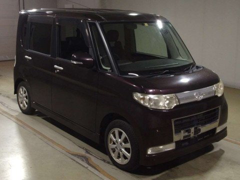 2010 Daihatsu Tanto Custom L375S[2]