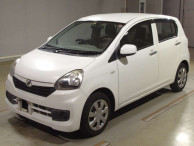 2014 Daihatsu Mira es