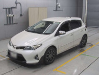 2012 Toyota Auris