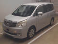 2010 Toyota Noah