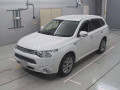 2013 Mitsubishi Outlander PHEV