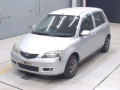 2004 Mazda Demio