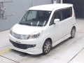 2012 Mitsubishi Delica D2