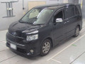 2009 Toyota Voxy