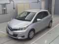 2013 Toyota Vitz