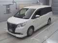 2015 Toyota Noah