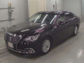 2016 Toyota Crown Hybrid