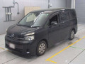 2013 Toyota Voxy