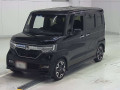 2020 Honda N-BOX CUSTOM