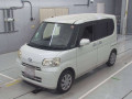 2010 Daihatsu Tanto