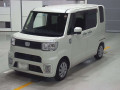 2016 Daihatsu Wake