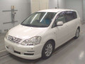 2004 Toyota Ipsum