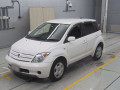 2004 Toyota IST