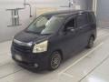 2007 Toyota Noah