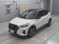 2020 Nissan KIX