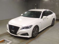 2018 Toyota Crown Hybrid