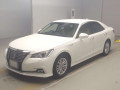 2015 Toyota Crown Hybrid