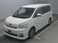 2012 Toyota Voxy