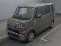 2015 Daihatsu Wake