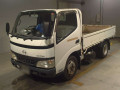 2005 Hino DUTRO