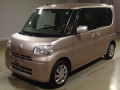 2012 Daihatsu Tanto