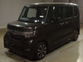 2020 Honda N-BOX CUSTOM