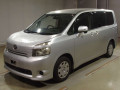 2008 Toyota Voxy