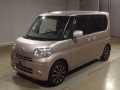 2012 Daihatsu Tanto