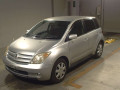 2003 Toyota IST
