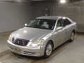 2004 Toyota Crown