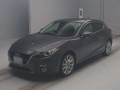 2015 Mazda Axela Sport