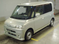 2004 Daihatsu Tanto