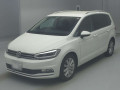 2016 Volkswagen Golf Touran