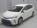 2016 Toyota Prius alpha