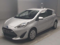 2017 Toyota Aqua