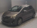 2011 Toyota Vitz
