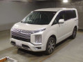 2019 Mitsubishi Delica D5