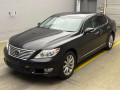 2010 Lexus LS