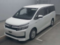 2016 Toyota Voxy